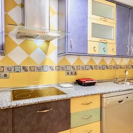 797 Holiday Rentals- Piso Con Vistas Al Mediterraneo Y A La Carihuela *